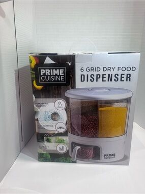 6-Grid Dry Food Dispenser - Gray/Clear